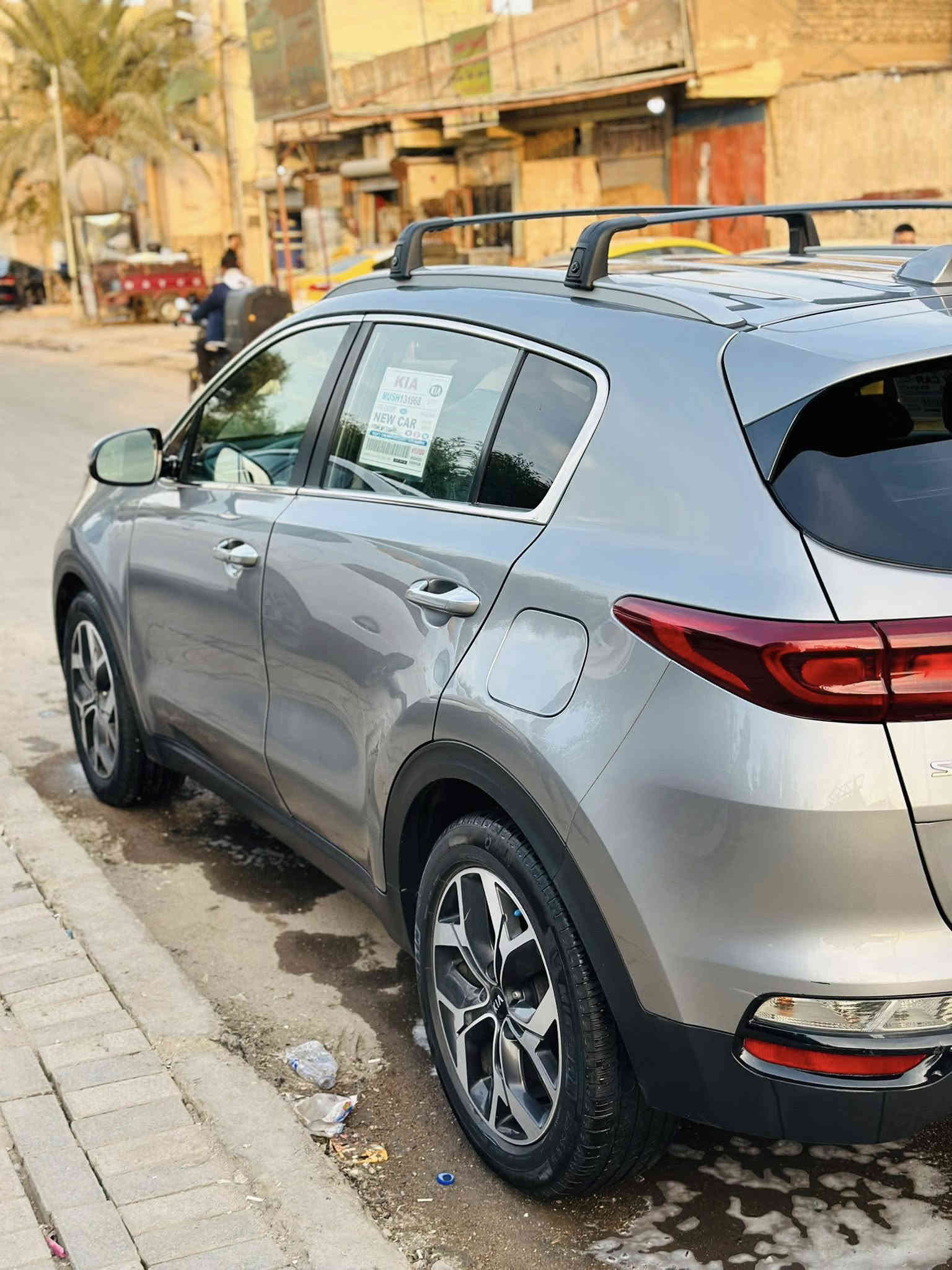 سبورتج Ex موديل 2021 بغداد
فول مواصفات.
بصمه.
كشن كهرباء 
جنطه كهرباء
نظام ترحيب
مانع انزلاق
تحديد مسار 
رادار جانبي 
حساس امامي ABS
تدفئ كشنات 
داخل جلد كامل 
نزول منحدرات
حادثهة   داعميه الاماميه وجاملغ ما مبدل بلادي
السعر 1900$ 
***********
