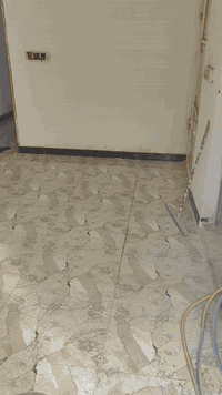 دار البيع زراعي بالزيوت المساحة 200م السعر 37 ) ***********
