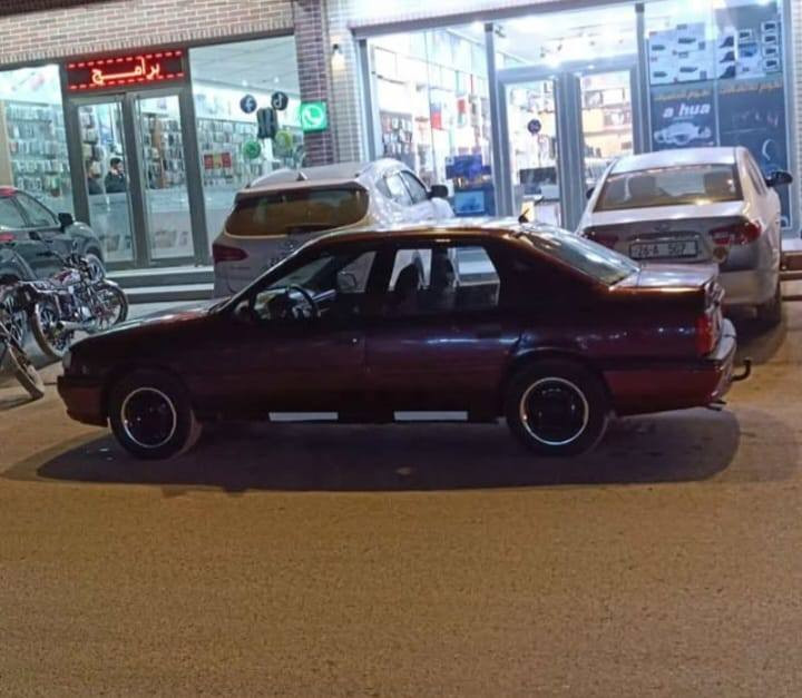 السلام عليكم للبيع أوبل فكتره 16  كير وا محرك وا فرام ممه بل صندوك تبديل موديل 90 اصل سياره كامله شرط تراي للبصره تحويل مباشر وكاله سعر 33 وبيها مجال ***********
