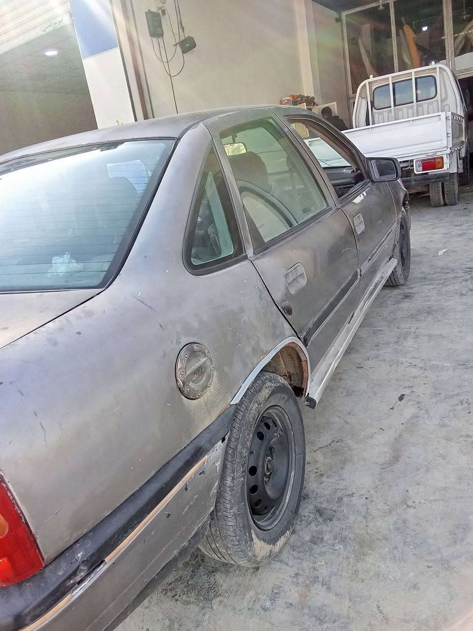 اوبل فيكترا سياره جهاز محرك كير صدر جديد كهربائيات كامله سنويه 30تحويل مباشر  السعر 33 رقم ***********
