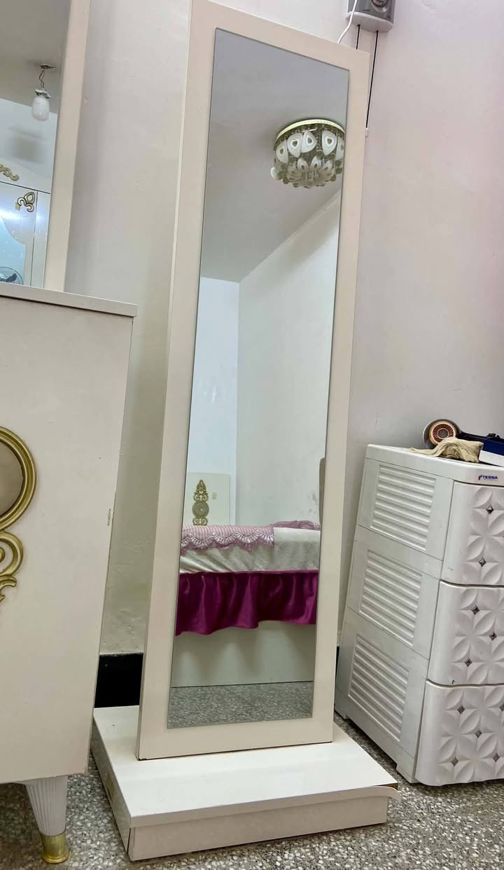 غرفه9 قطع كلش نضيفه 
سعرها 550 بيها مجال للشراي 
نجف حي العداله


**إذا كنت صاحب هذا الإعلان وتريد حذفه لأي سبب، رجاءا أرسل رسالة إلى الدعم الفني**