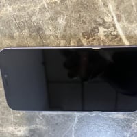 ايفون 12 عادي  ذاكره 128  البطاريه 81 ⚡️ السعر 300  الاستفسار 07852423...