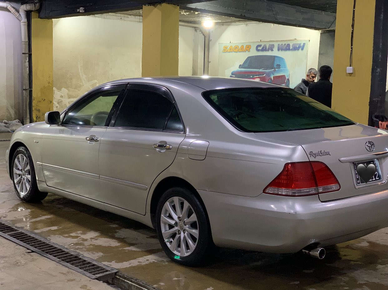 شاهینە ١٨٢ گەورە بە گەورە بێ دووکەڵ   2005 دوو دووگمە دوو پارچە بۆیاخی ئەوروپای هەیە دەعمی نییە سەیارەکە هەیکەلی زۆر جوانە گێڕوو مەکینەی بێ کێشەیە عەزێت نەدراوە ناوو ڕەساسییە نرخ ٤٩ گەڵاوو معامەلە  ***********
