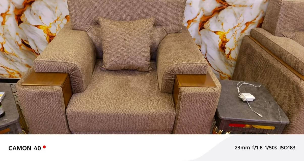 السلام عليكم قنفات للبيع تخم جديد اتصال بهذا الرقم ***********
