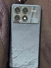 الغني عن التعريف بوكو F6 برو لون اسود مميز جهاز نضيف حيل  ببجي 120 فري...