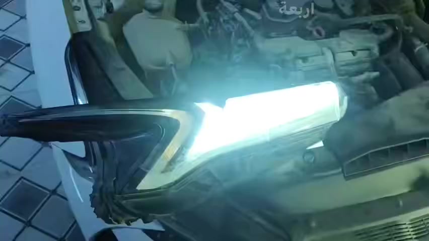 لايت امريكي لد برتقالي شرط الشغل الخريطه والدات والاشاره شغالات*********** البصره  السعر 100 الف
