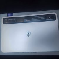 ايباد ريدمجك استرا 256  رام 12+12 اغراض كاملة : كارتونة + كيبل الشحن م...