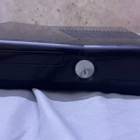اكس بوكس 360 • ٢٥٠ جيجا • ٤٠ لعبه