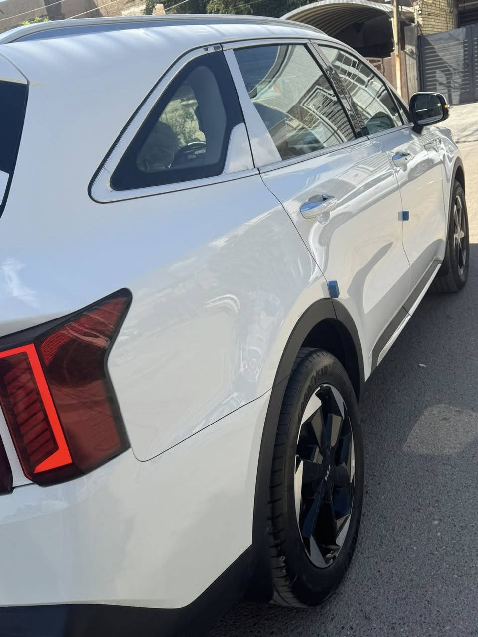 السلام عليكم 

كيا سورنتو 2024خليجي 

السياره مكفوله كفاله عامه 

4 سلندر
محرك 2500
تحكم سترين
حساس خلفي امامي 
بصمة تشغيل عن بعد
بصمة ابواب
شاشه كامره
مري شفط ترحيب على بعد
تبريد 3 قطع
جنطه كهرباء
كشن كهرباء
كير عصا 
7 راكب 
ويل 19 
لد امامي خلفي 
عداد المسافه 35 الف
رقم بغداد تحويل ثاني مباشر 
 السعر 257 وبيها مجال

اي استفسار اتصل ع رقم
***********
