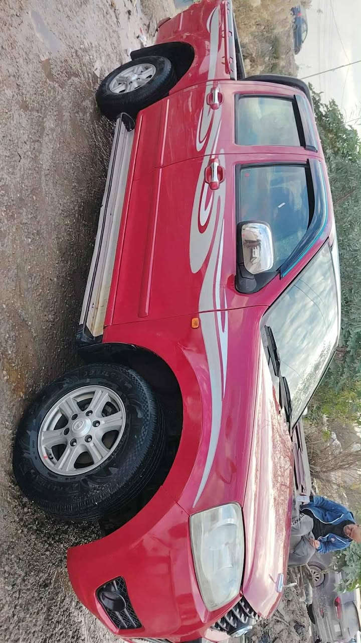 سلام عليكم كريت ويل موديل 2013 مكفولة من الضربه التبديل كير محرك حداديه شركه السياره جديده السعر 67 وبيها مجال اتصال *********** العنوان الديوانية
