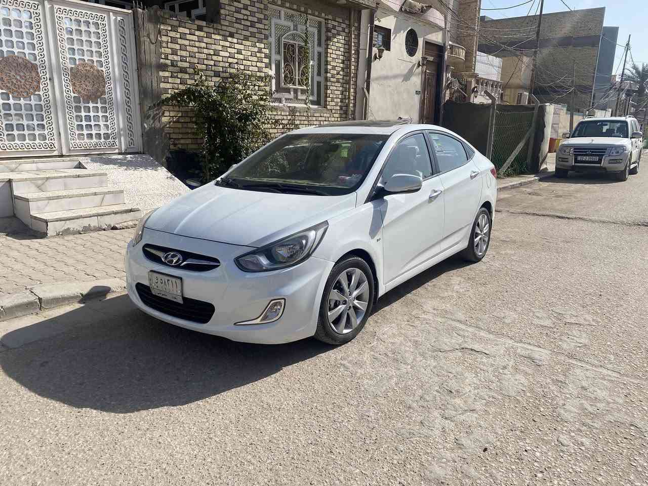 اكسنت١٢ كفاله فول رقم بغداد بسمي مشروع وطني  ماشيه ١٥٥.  قطرتين ١٦٠٠
*********** @
