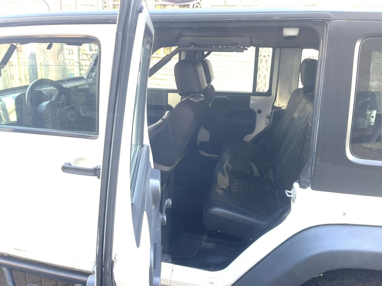 لانگلر. موديل 2010. محدث البچم 18 بدبي 

كلين مابيهه حادث. 6 سلندر ماشيه 90 الف كير محرك علفحص. صدك امامي قبل 3اشهر بدلته. سياره كلش حلوه. ورقمهه سليمانيه اتصل وبيك خير وتدلل🫡
***********
