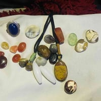 للبيع • اكسسوارات شخصية