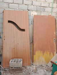 غراض مستعملة ميز بلازمه وبيبان خشب  ونانو. للبيع ا هاذا رقمي للتواصل 0...