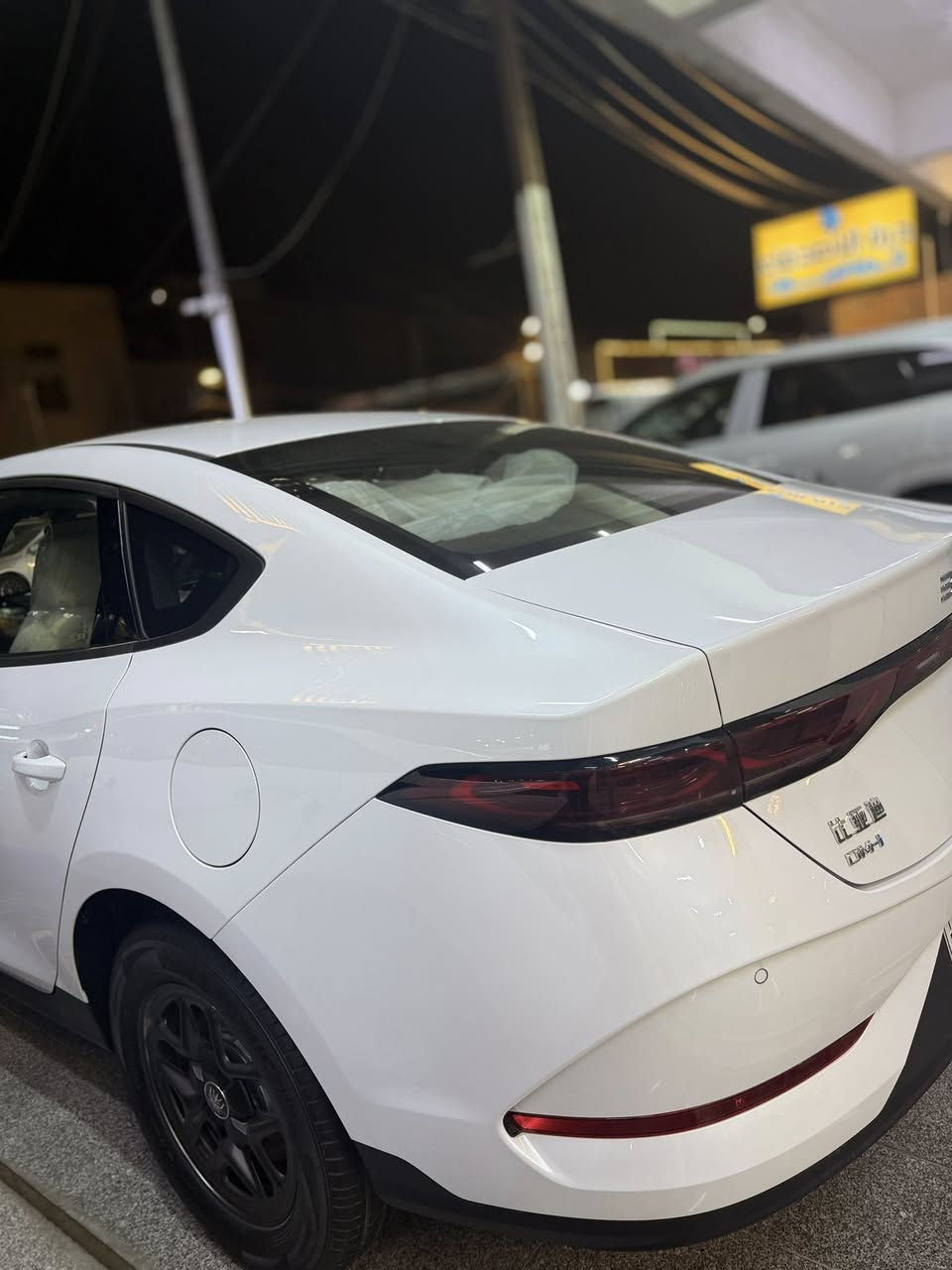 سلام عليكم .. BYD QIN PLUS موديل 2025  هايبرد بانزين كهرباء داخل جلد ابيض رقم اربيل تحويل او وكاله مجانيه لزياده المعلومات الاتصال ب ***********
