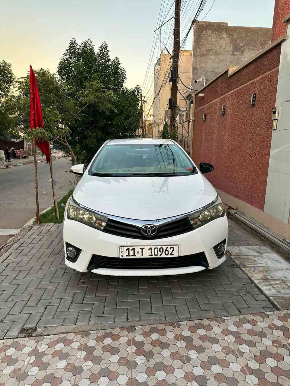 سلام عليكم
للبيع موديل 2015 ماشيه 100 محرك 1600 صبغ مابيها السياره بارد بسيط فقط السعر 135 مكاني بغداد البلديات للستفسار ***********
