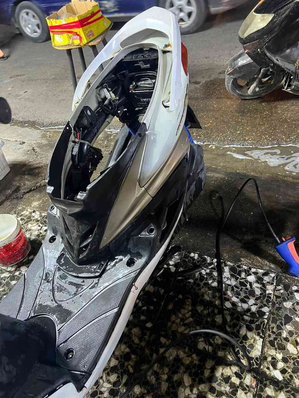 سلام عليكم فحل للبيع مكينه كفاله بلاديه بيه كفره بي ملاحضات نكره بكل وقت مكاني كريعات ***********
