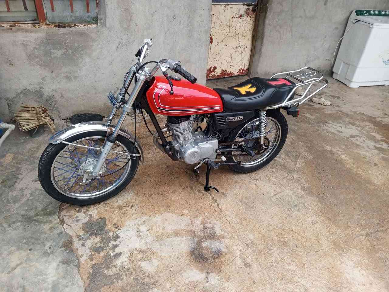 السعر 250 موديل 18 ***********
