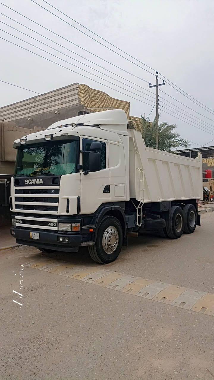 سكانيا موديل 2004 اصل رقم بصره بأسمي  مكفوله كفاله عامه تخم تاير مكينه 6 انجكتر  گير 900 مجموعه خفيفه ***********///***********
