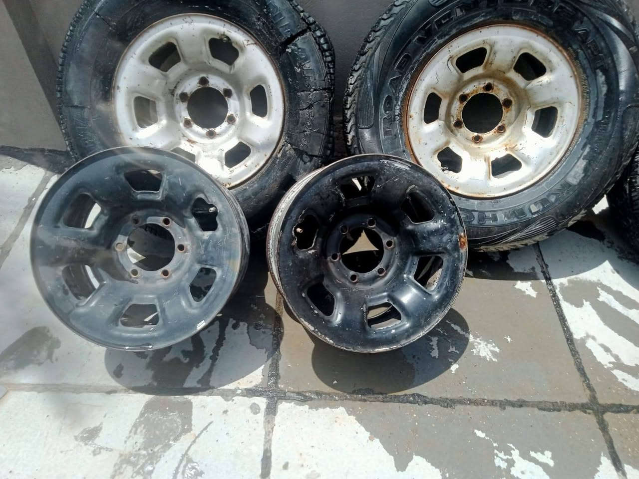 السلام عليكم ويل حجم ١٦ للبيع نضيف عدد٥ السعر ٢٥٠ وبي مجال مكاني بغداد *********** مكلف بل نشر تواصل عل رقم
