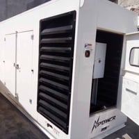 مولد حجم 550KVA  بيركنز انكليزي حجم المحرك 2500 رأس التوليد ليروي سومي...