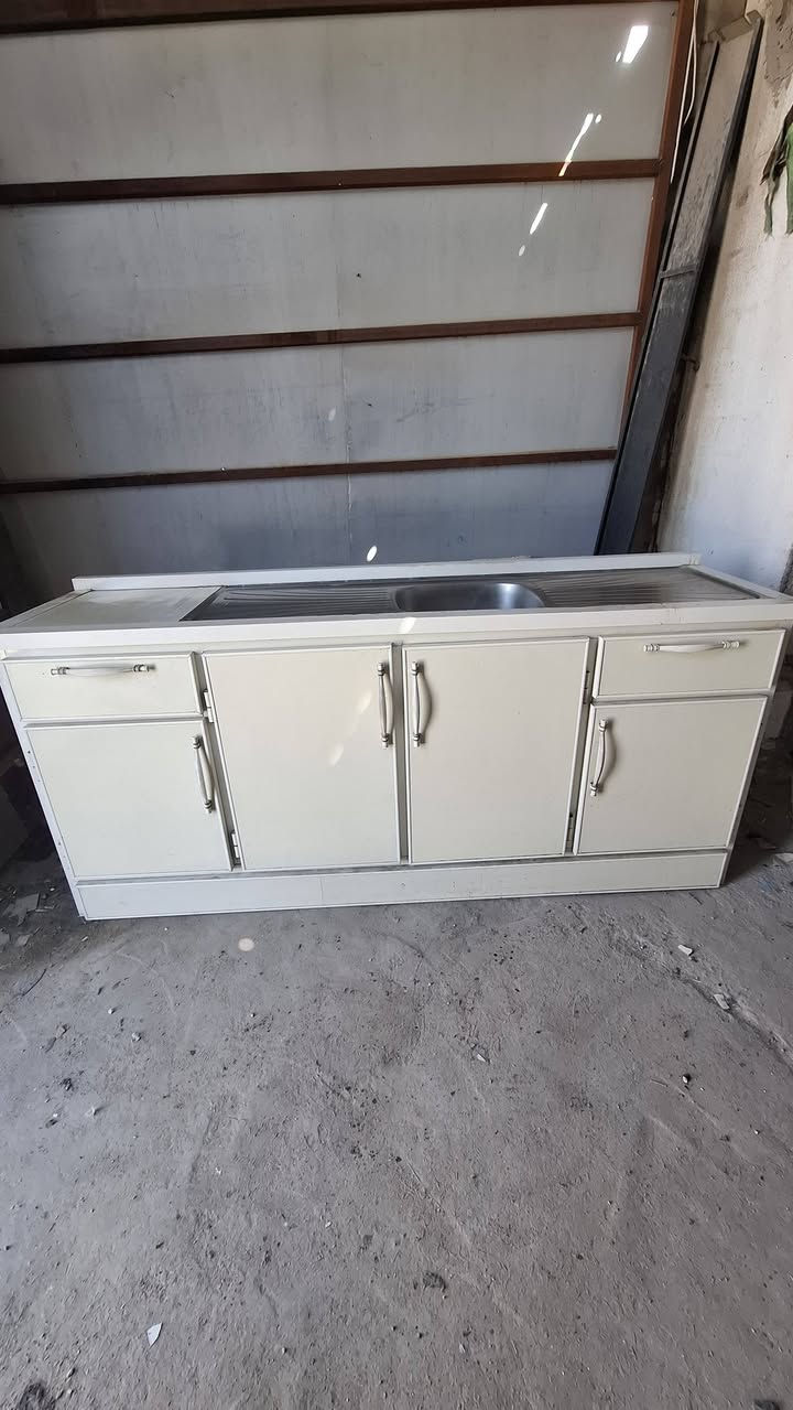 للبيع سنك قياس مترين اخو الجديد السعر ١٢٠ اتصال او واتساب 
***********
***********
