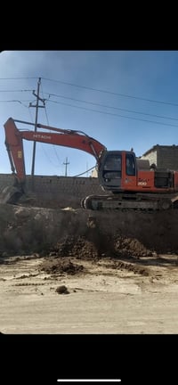 حفاره زت  البيع موديل الفين و 2 التصال عل رقم 07727632782