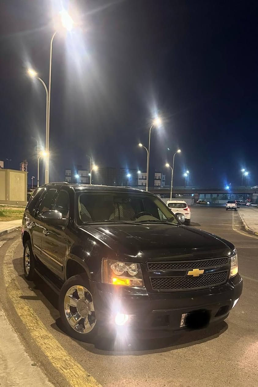 السلام عليكم
تاهو ادوات 2010  LtZ  ابتر خليجي 
كفاله من كص 
ومن ضربه وصبغ 
مكان السياره البصره
***********
