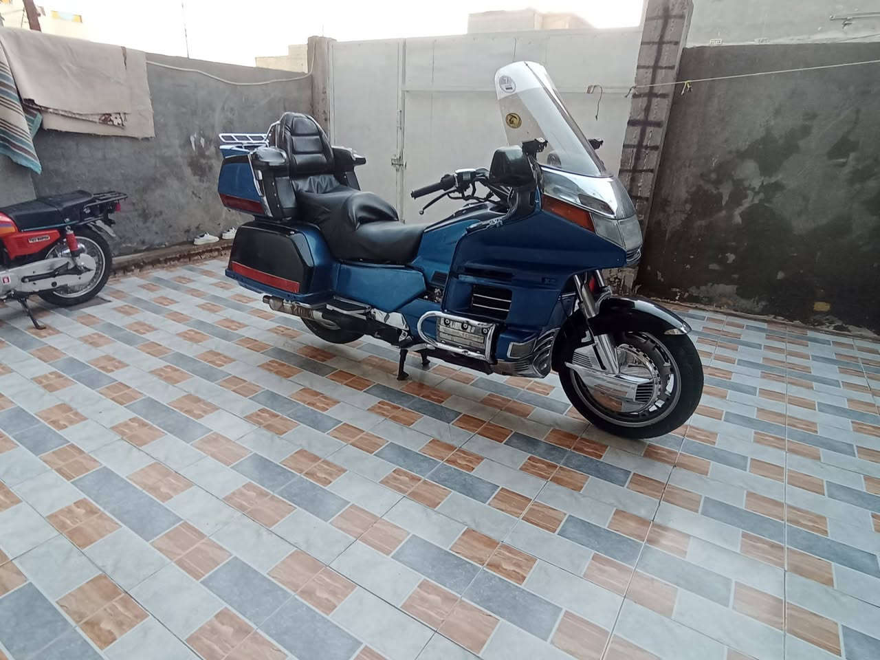 السلام عليكم
كولدن موديل 97 شلعه اومعدل اتشك الكاع كهربائيات دشبول دبلات كله كامل بك شغال يرادله ترتيب اشويه مكان حله مركز مدينة السعر 18 رقمي للاستفسار ***********
