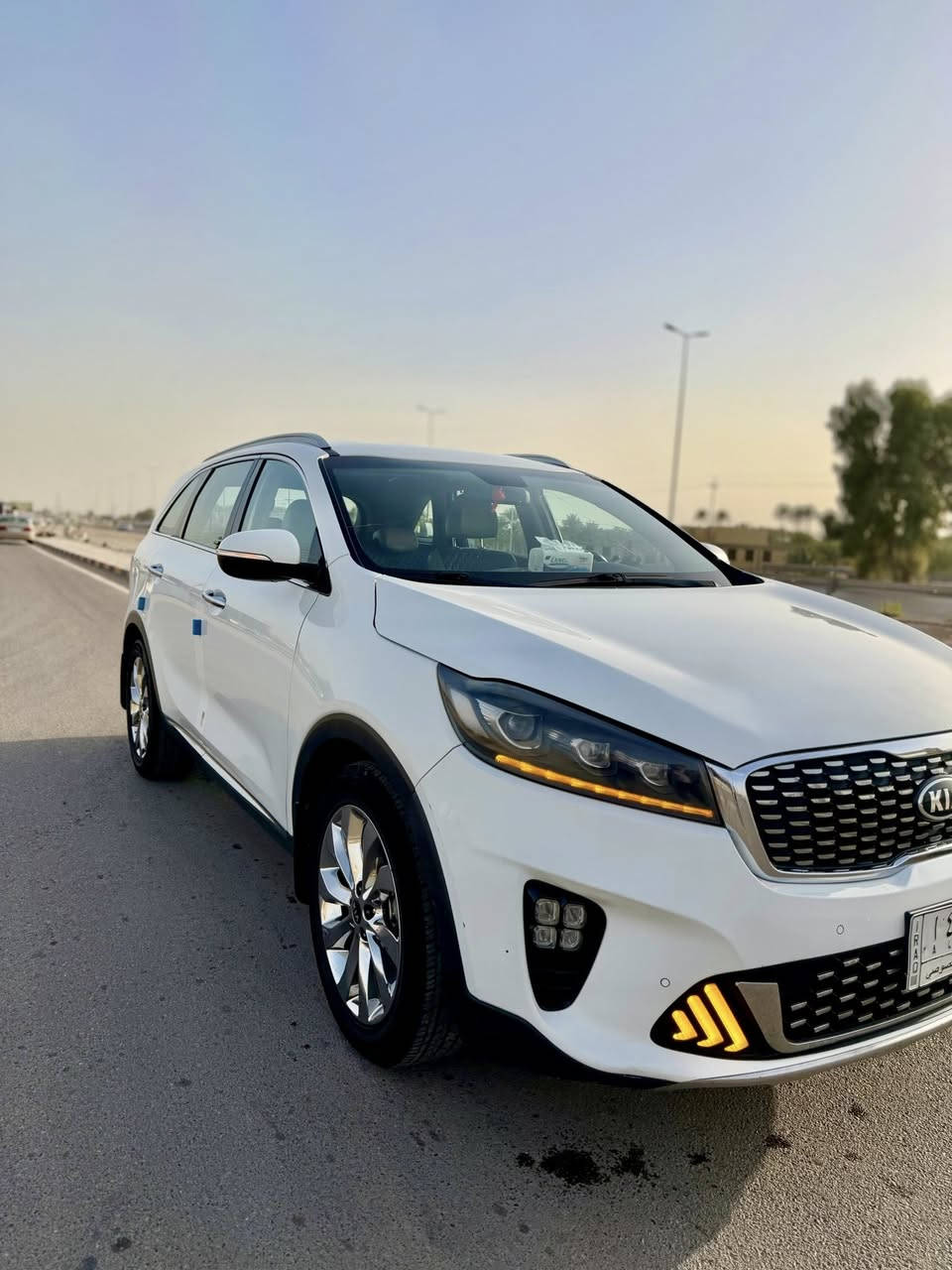 السلام عليكم سورنتو 2020 وارد خليجي بأسمي شخصياً مكينه 6سلندر كير حداديه تخم تاير مكفوله كفاله من الصبغ والتبديل مواصفات فول عدادالبانوراما السعر 238 وبيها مجال ***********
