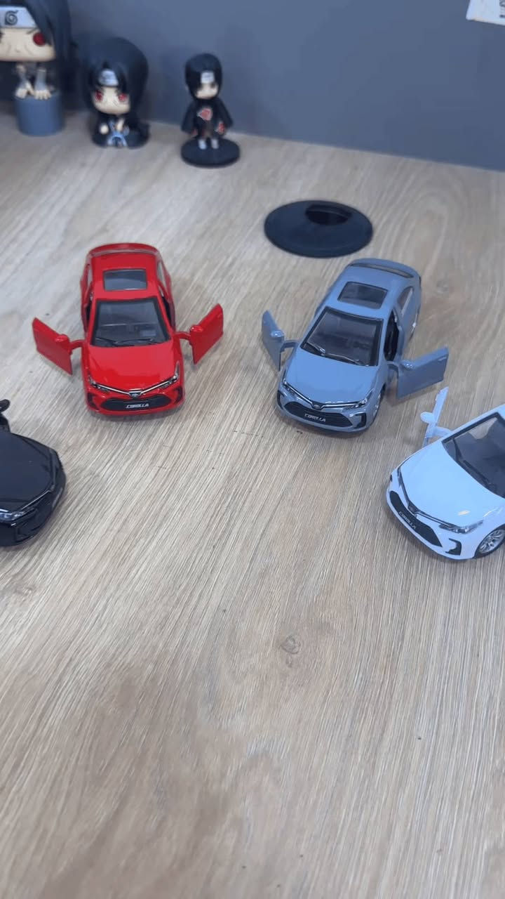 🚗 سيارة كورولا مجسّمة بتفاصيل تخليك تحسها حقيقية

✨ هيكل معدني متين مع تصميم أنيق

🔊 صوت محرك واقعي يزيد متعة اللعب

💡 إضاءة أمامية جذابة عند التشغيل

🚪 أبواب قابلة للفتح مثل السيارة الأصلية

🎁 هدية رائعة للأطفال وهواة السيارات

🔥 قطعة تجمع بين اللعب والفخامة 
لطلب السعر التواصل خاص ....
يوجد توصيل جمع محافظات العراق


**إذا كنت صاحب هذا الإعلان وتريد حذفه لأي سبب، رجاءا أرسل رسالة إلى الدعم الفني**