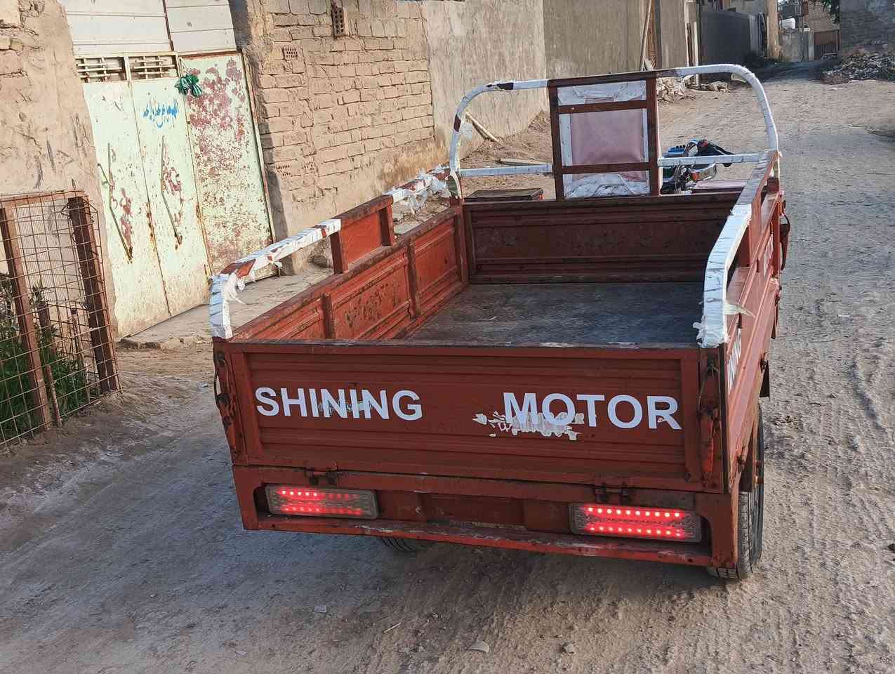 سلام عليكم ستوته جمره موديل 2019 محركات 21 المكان بلقاسم وشرائح بي خير ويدلل هذا رقمي.  ***********
