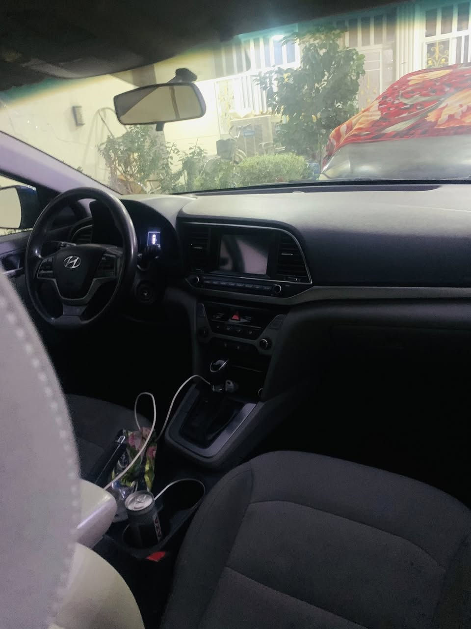 السلام عليكم
النترا 2018 
وارد امريكي حادثه جاملغ عكس السايق مبلغ فقط بدون دواخل 
ايرباك برده طاك فقط 
وبيه صبغ قبق جنطه 
السياره ماشيه 112 ميل 
شاشه كبيره
تحكمات ستيرن
سبورت
ايكو 
تبريد ثلج
شاشه اعطال
كامره خلفيه
رقم بغداد 
سعر السياره 135 ورقه 
مكان السياره بغداد العامريه
للتواصل ***********
