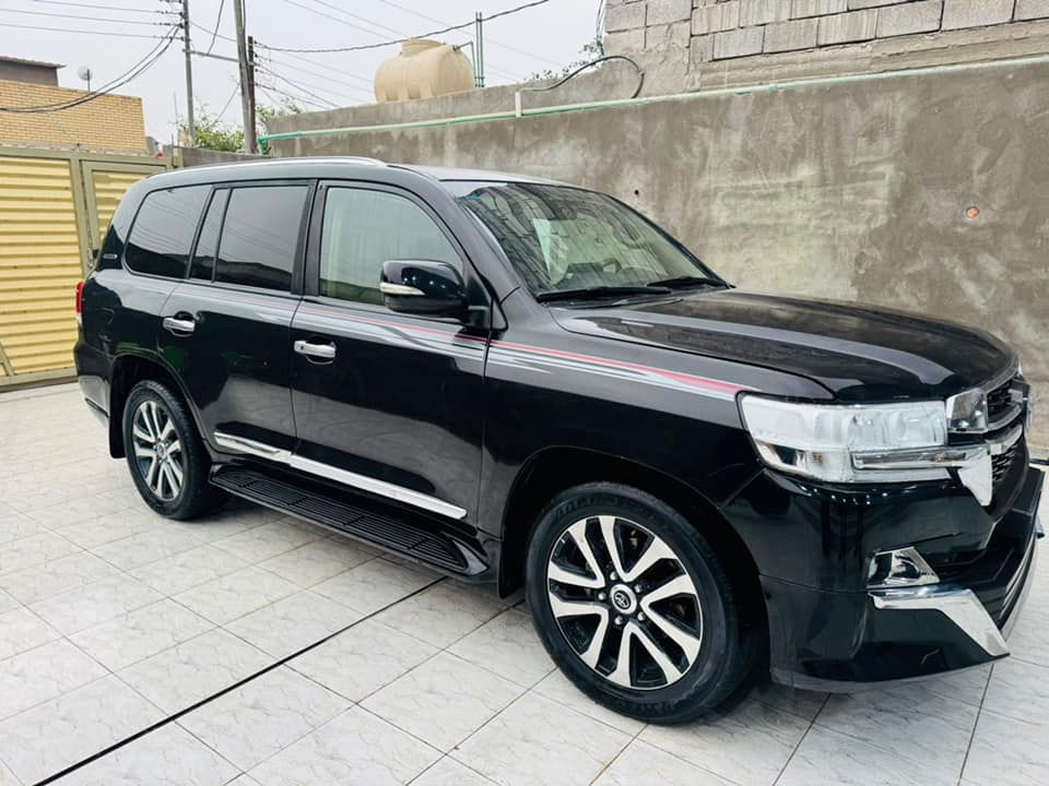 السلام عليكم للبيع سياره لاندكروز جكسار جديده موديل 2010 محدثه داخل وخارج 2021 اصلي رقم بغداد دولي تحويل ثاني يوم و المكينة 6 سلندر بلاد وكير كفالة مية بالمية حدادة تخم تاير ويل كب جديد تبريد تدفئة شاشة مضخمات فتحة سلايت لايت زنون أصلي كشافات زنون فول مواصفات العنوان البصرة الزبير 
السعر 249  قفل 🔒بيع مستعجل 
*********** 📞
