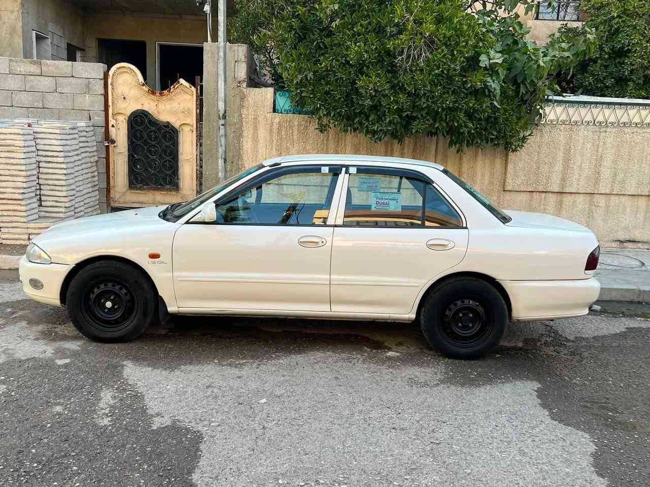 السلام عليكم
للبيع ابروتون مديل 2002 وضع شركه بدون صبغ مكينه كير شرط تبريد ثلج سنويه وهزه جديده رقم دولي جديد سنويه بسمي كابون بانزين بيها السعر 62 وبيها مجال للطيبين
مكان السيارة موصل الايسر 
*********** 
***********
