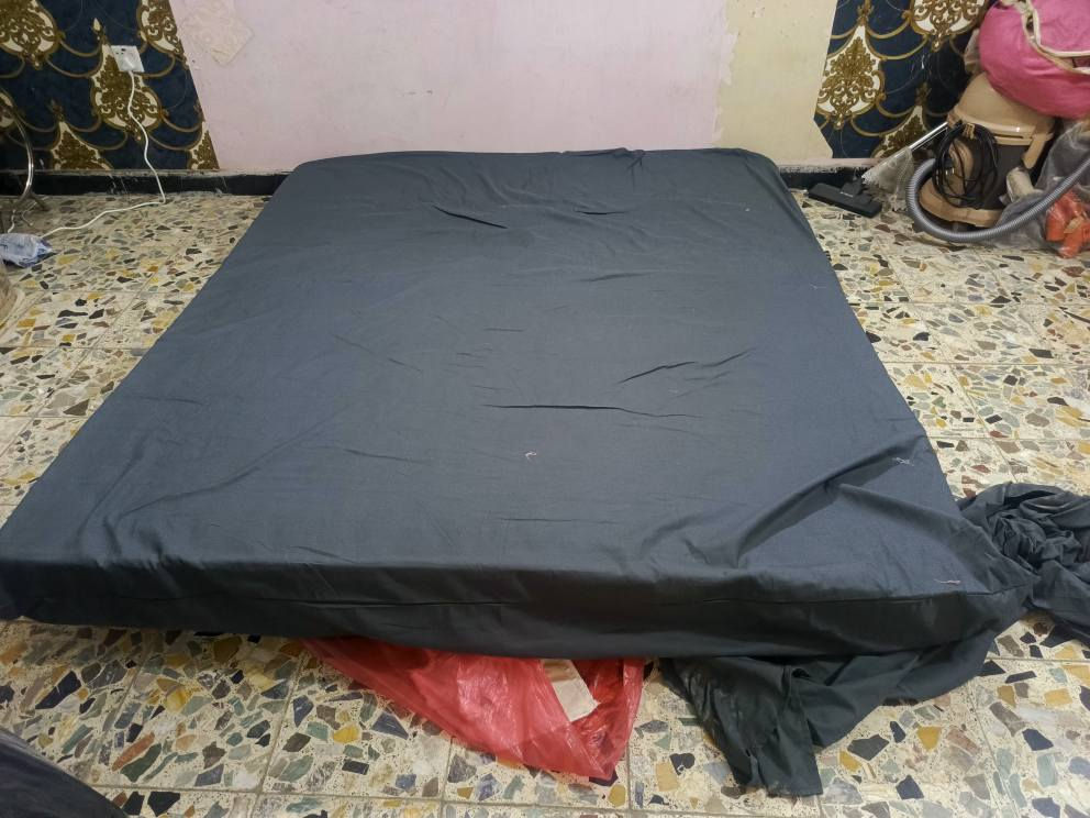 السلام عليكم اثاث جديد مستعمل قليل للبيع الي حاب يشتري تعال واتس اب ***********
