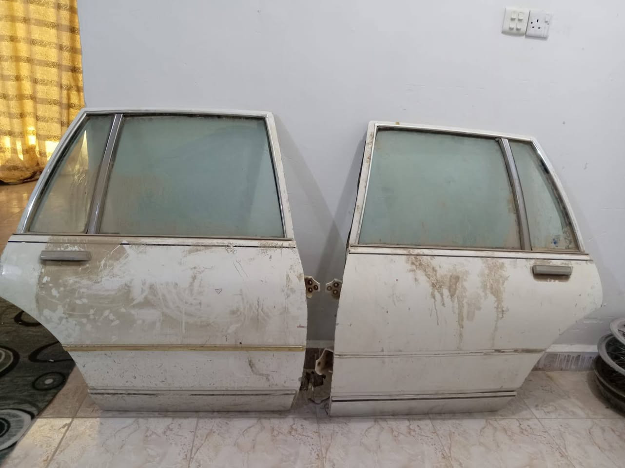 سلام عليك غراض كابرس لبيع وبعد اكو غراض  خير من لله غير متواجد ع فيس تصل ***********
