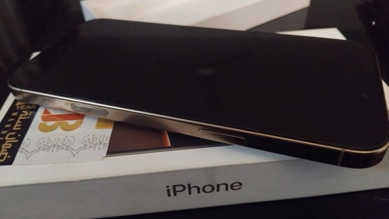 سلام عليكم
iPhone 16 pro max 
-ذاكرة:256
-بطارية:91
-نموذج:m
شرق اوسط جهاز اخو الجديد شخط ما بي 
سعره:1200


**إذا كنت صاحب هذا الإعلان وتريد حذفه لأي سبب، رجاءا أرسل رسالة إلى الدعم الفني**