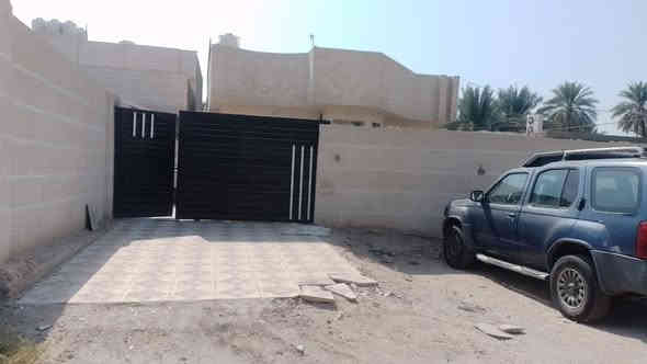 بستان للبيع بالقرب من جامعة زهراء
المساحة : ٦٠٠ متر
البيت بناء جديد
السعر : 435 مليون 
للأستفسار: ***********
