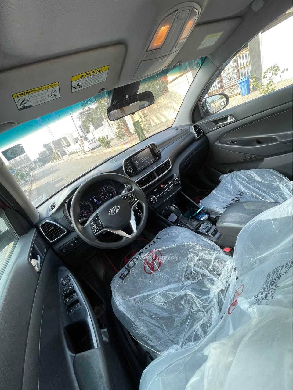 السلام عليكم

توسان موديل 2019 امريكي السياره جاهزه من كل النواحي مكينه كير تبريد تخم تاير صدر حداديه كل جاهز رقم بغداد الجديد وسنويه جديده بيه صبغ قطعه فقط الباقي كفاله عامه السياره مال جناي الف ما ذب عليه السعر152وبيه مجال الشراي 

***********متوفر وتساب بغداد, العراق
