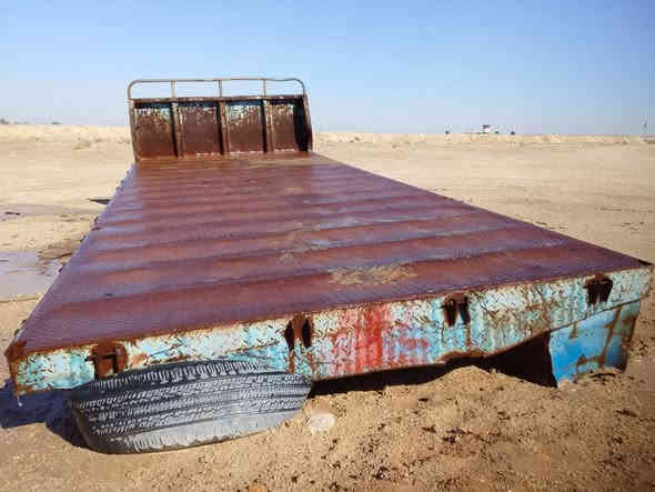 السلام عليكم 
صطحية للبيع نضيفة 
الطول والعرض داخل موجود صور 
#السعر 2,750 وبيه مجال اي ستفسار رقم 
*********** المكان كربلاء
