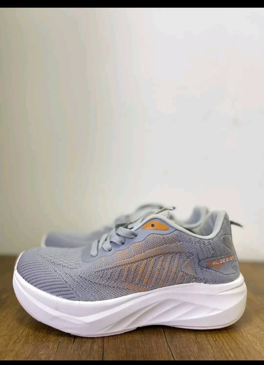 سلام عليكم احذيه للبيع ماركة ماستر كوالتي جوده×راحه=ستايل متوفر كل القياسات والألوان
وتوجد خدمه توصيل 
بابل3الاف 
بغداد 4الاف 
بقيه على محافظات 5الاف 
الحجز فقط واتساب ***********
