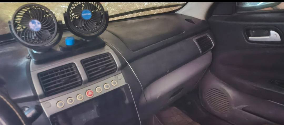 السلام عليكم بروتون برسونه موديل 11 سعره 48بسمي سنويه لل 27 كير اوتماتيك محرك 1600 خير من الله إخوان السياره نظافته 100/70 من تايرات صدر كير محرك بيه طعجات خفيفه ونواقص بسيطه خابرني وشرحلك وشتريد اني حاضر بيع أو مراوس شعندك نزل مراوس مكاني بغداد مدينه الصدر سعره 48 وبيه مجال للشراي/*********** أبو محمد واني خادم
