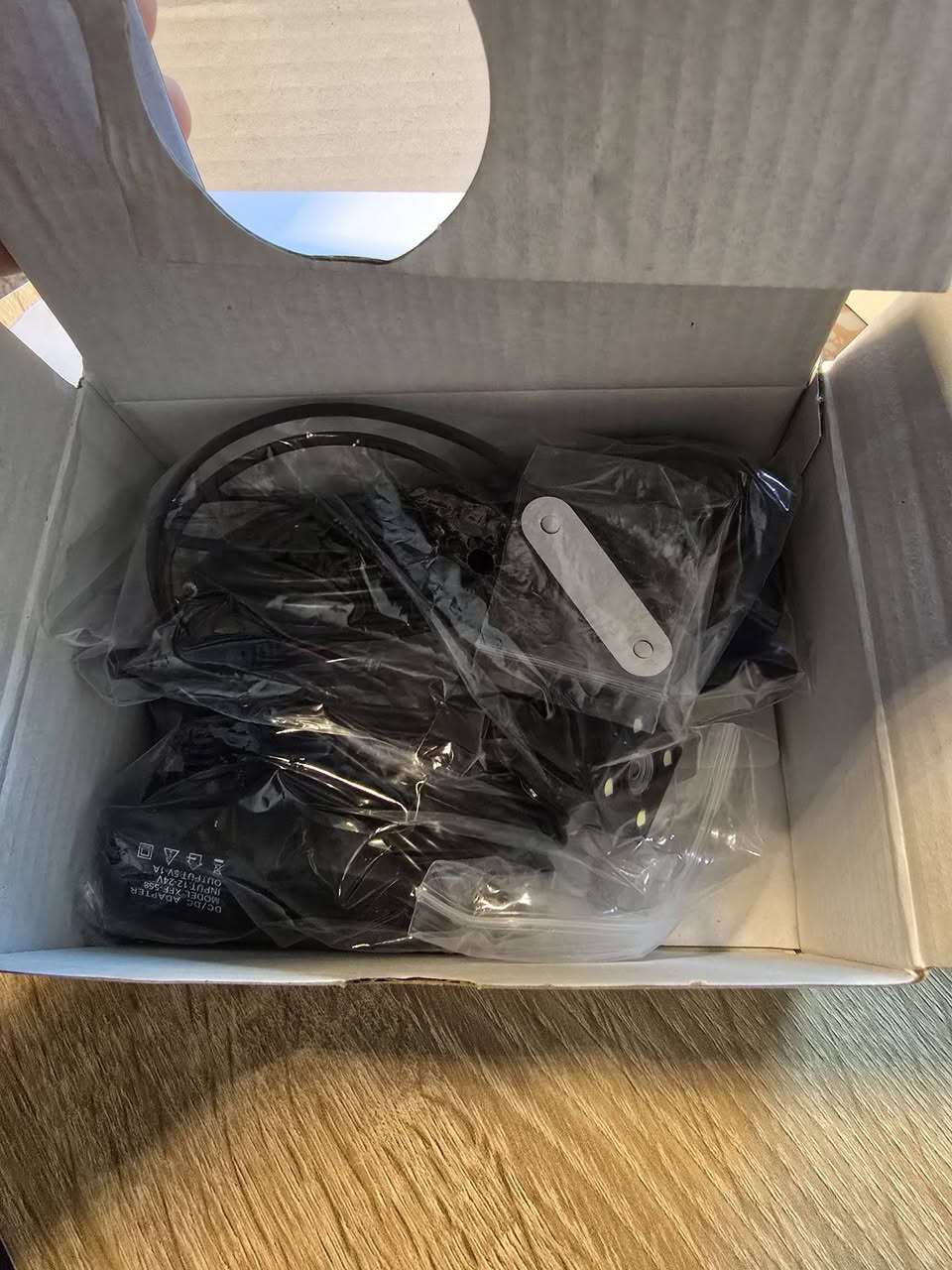 داش كام full HD 3 كامرات امامي خلفي و داخلي نظام ليلي نهاري 
بيها نظام WIFI و تطبيق خاص تكدر تشوف التسجيلات و تسجل و تاخذ صور 
تسجيل تلقائي و حساس حركة 
السعر 25 الف قفل


**إذا كنت صاحب هذا الإعلان وتريد حذفه لأي سبب، رجاءا أرسل رسالة إلى الدعم الفني**