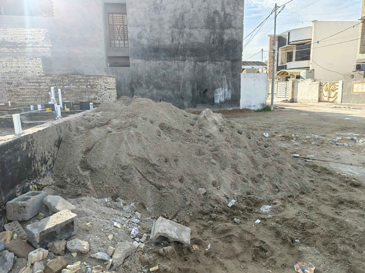 زميج للبيع بي اكثر من سكس المكان ابو غريب السعر 100 الف 

‭0781 996 6511‬ رقم صاحب الزميج
