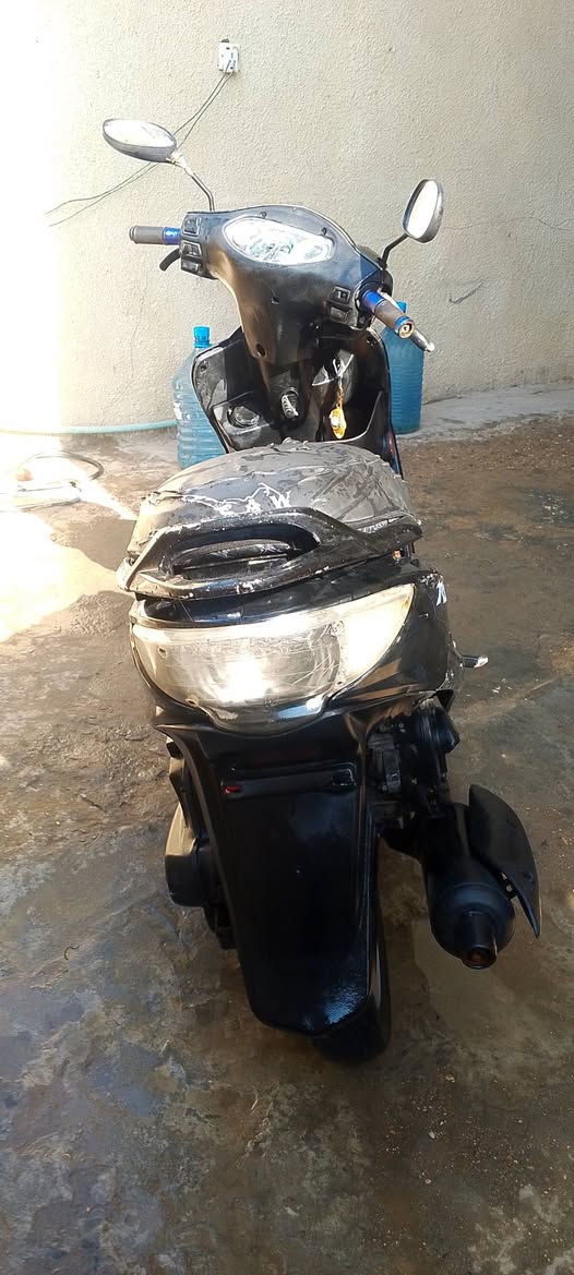 سلام عليكم دراجه كامكو جي فور دراجه كوم حديد طافيه يرادله تجفيت السعر 150 او بيه مجال مكاني ابو غريب ابو منيصير


**إذا كنت صاحب هذا الإعلان وتريد حذفه لأي سبب، رجاءا أرسل رسالة إلى الدعم الفني**