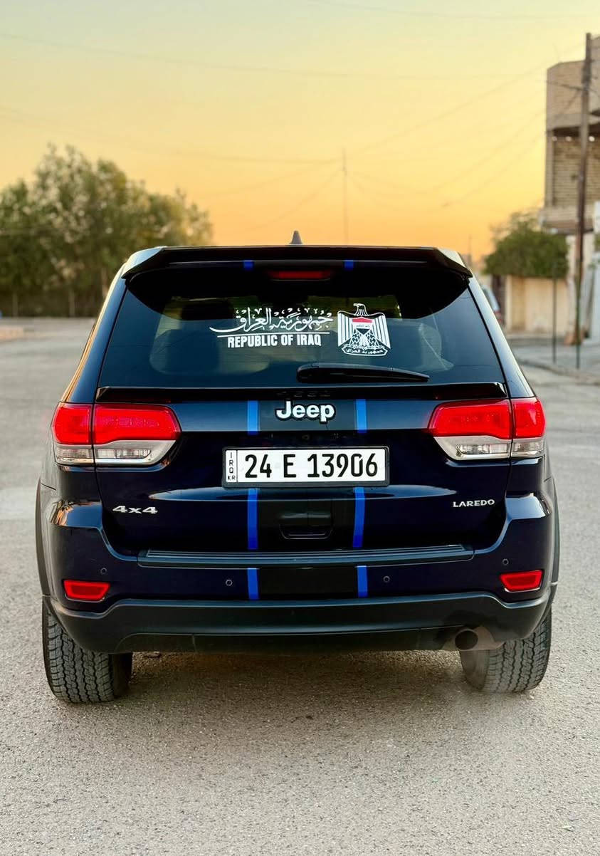 جيب لاريدو 2017 وارد امريكي كلين كفاله من الضربه هنا بلعراق بيها 4 قطع بدون دواخل وارباك سليم سياره جاهزه من كلشي مواصفات لاريدو معروفه تخم تاير صار سبوعين من شديته مكينه وكير جدد صدر امامي وخلفي جديد باتري جديد سياره اي نقص مابيها رقم دهوك جديد سنويه جديده وبسمي سياره كامله من كل نواحي بلعافيه عل يا خذها سعرها 177 وبيها مجال بصيط 
عنوان بغداد الرصافه 
للستفسار***********
