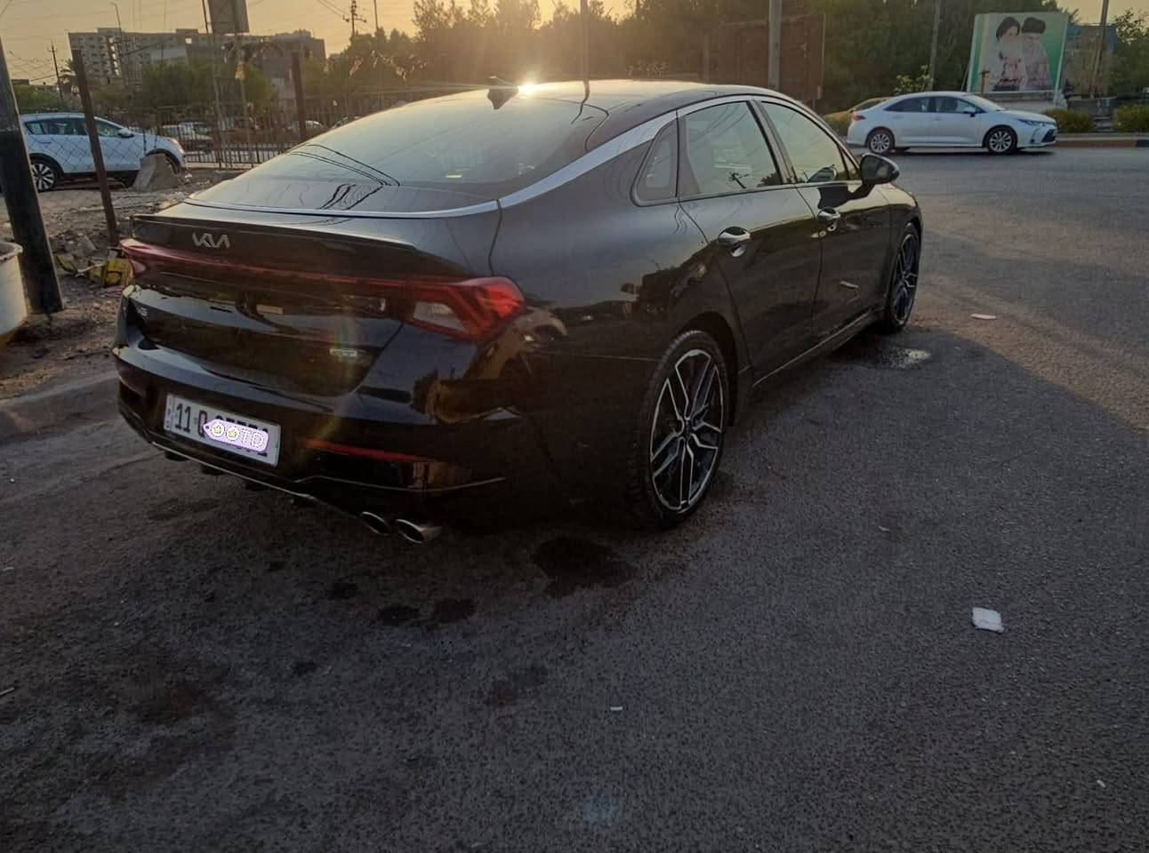 السلام عليكم للبيع kia K5 GT 2500 
موديل 2023
فول مواصفات للاخير مزوعة  
رقم بغداد باسمي سنويه 2029 
ماشيه 72 الف كيلو مو ميل 
السياره جديدة بمعنى الكلمة ما تصرف عليها ربع صدر ادامه كاملة  وارخص GT بسوك كله 
السياره بامريكا بيها ٣ قطع وبل عراق قطعتين ابيعلك حزام  كلشي موضح بل منشور شوف السياره زين وشوف سونار واتصل وبخدمتك *********** بغداد, العراق
