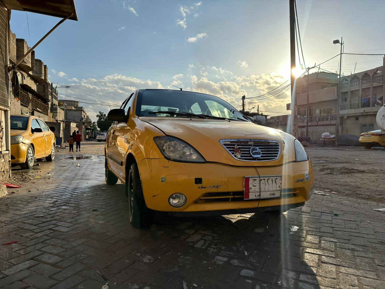 سلام عليكم ورحمة الله وبركاتة سيار طيبه 15  سياره كله مكفوله عده ضربته بل باب ضربه بسيطه ومصلحه نفس باب خيط تبخير سياره خير من الله صدر دبلات كله جديد مكاني مدينه الصدر سعر 38 بيه مجال
***********
