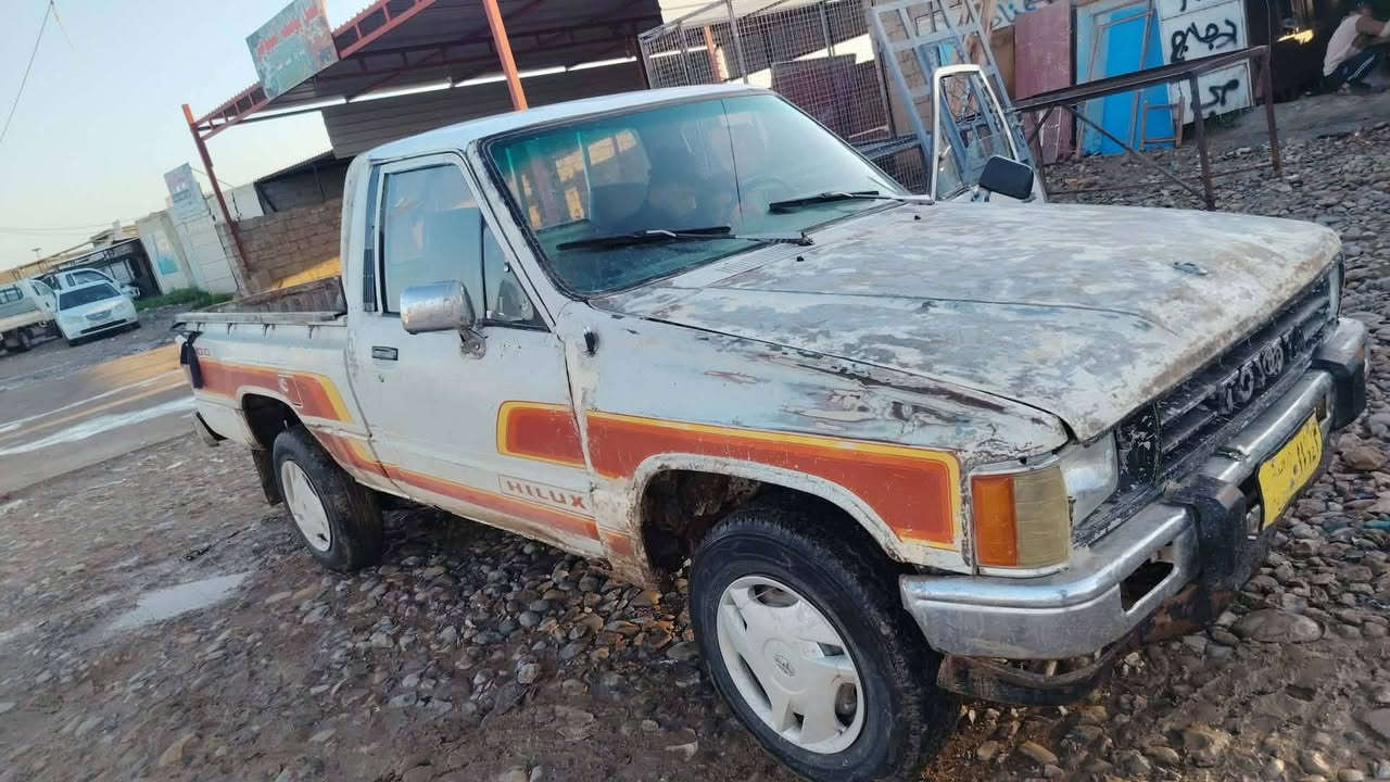 سياره للبيع كروسيده موديل 88محرك كير شرط سياره  رقم صلاح الدين شرط التحويل  وكاله  السعر 25وبيها مجا الشراي يتصل عل رقم ***********
